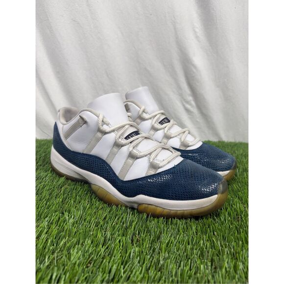 Size 13 - Jordan 11‎ Retro Low Navy Snakeskin 2019 - Picture 1 of 8